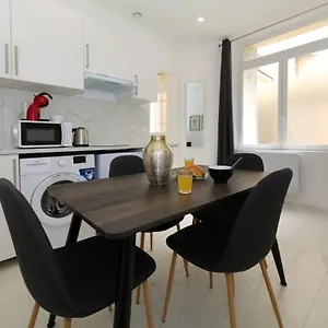 appartement-cosy-et-bien-situe20-2p.fr-paris.fr/