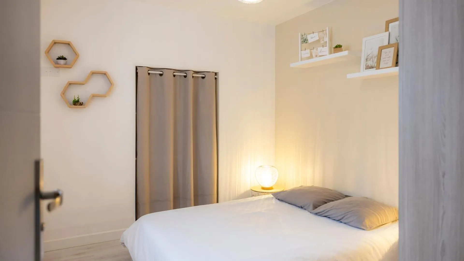 Apartment T3 A Proximite De La Gare Et Du Telecabine Briancon